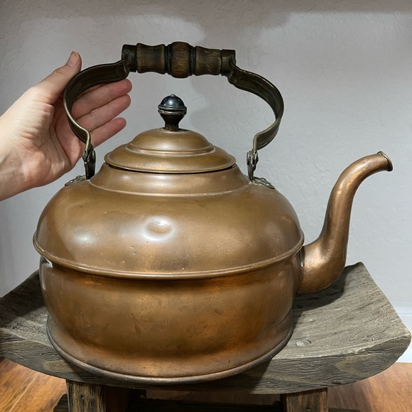 Vintage copper teapot kettle tin lined inside & wood handle - Picture 4 of 11